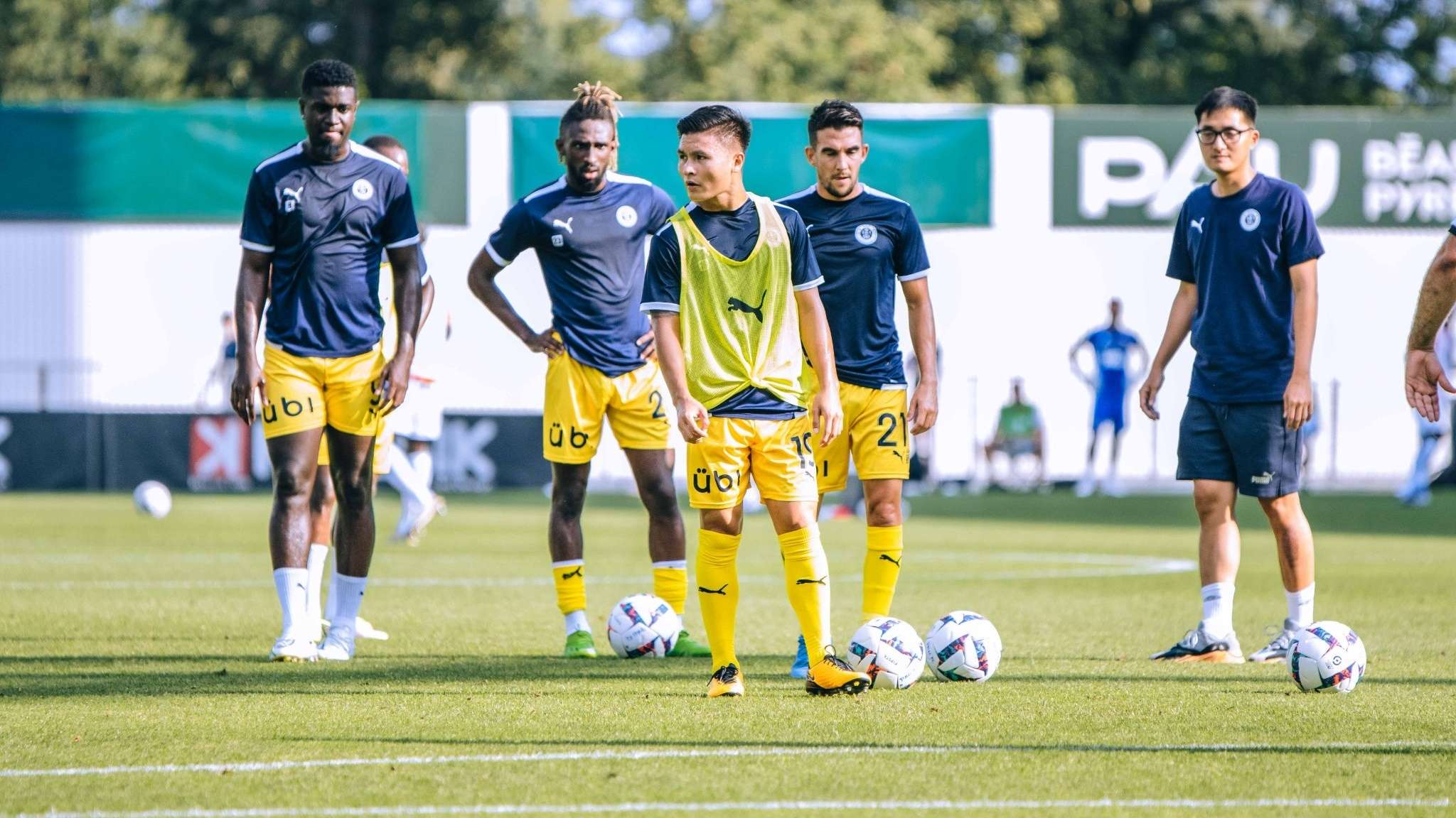 讓湖人在比 讓湖人在比